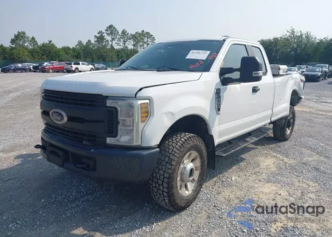 2018 Ford F250 Xl из США, поврежденный, VIN 1FT7X2B68JEC68645